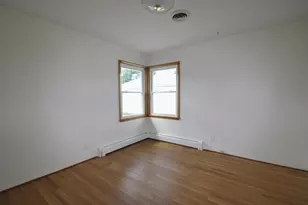 1015 S 1st Ave, Ottawa, IL 61350 - Photo 11