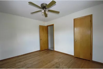 1015 S 1st Avenue, Ottawa, IL 61350 - Photo 15