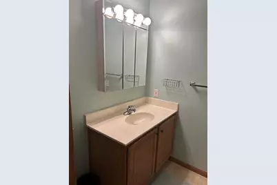 2109 W Navajo Drive, Freeport, IL 61032 - Photo 17
