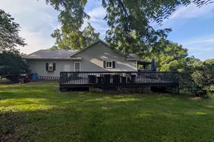 1782 Darby Ln, Davis, IL 61019 - Photo 5