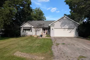 1782 Darby Ln, Davis, IL 61019 - Photo 1