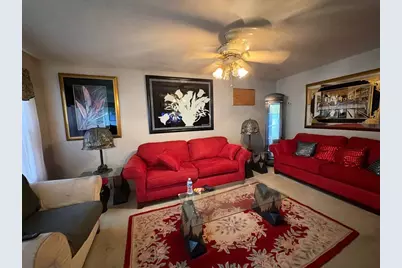 929 N Johnston Avenue, Rockford, IL 61101 - Photo 3
