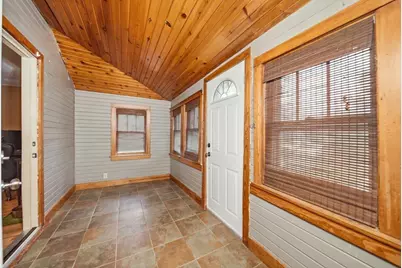 1702 W 3rd Street, Sterling, IL 61081 - Photo 5