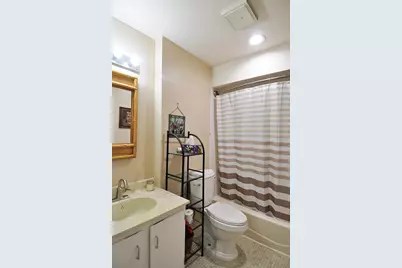 2929 Sunnyside Dr #360D, Rockford, IL 61114 - Photo 21