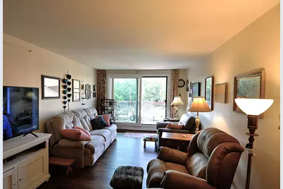 2929 Sunnyside Dr #360D, Rockford, IL 61114 - Photo 5