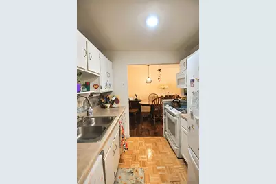 2929 Sunnyside Dr #360D, Rockford, IL 61114 - Photo 7