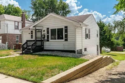 828 Indiana Avenue, Rockford, IL 61102 - Photo 1
