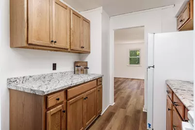 828 Indiana Avenue, Rockford, IL 61102 - Photo 13