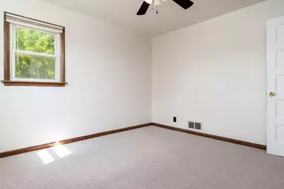 828 Indiana Avenue, Rockford, IL 61102 - Photo 17