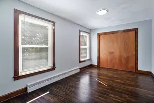103 E Roosevelt St, Freeport, IL 61032 - Photo 31