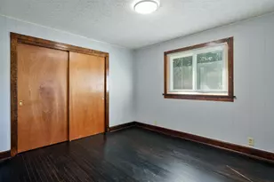 103 E Roosevelt St, Freeport, IL 61032 - Photo 29