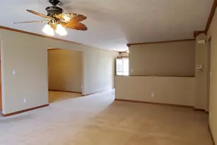 11178 Jasmine Dr, Roscoe, IL 61073 - Photo 9