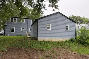 1908 W Pearl Ave, Rockford, IL 61103 - Photo 5
