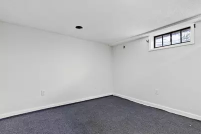 527 Grand Avenue, Loves Park, IL 61111 - Photo 15