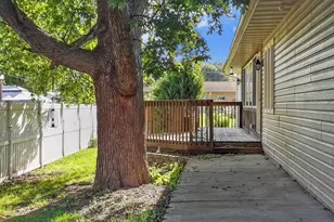 805 Hawthorne Ave, Janesville, WI 53545 - Photo 29