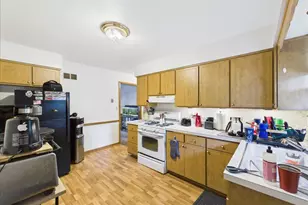 409-411 Glendale Rd, Loves Park, IL 61111 - Photo 9