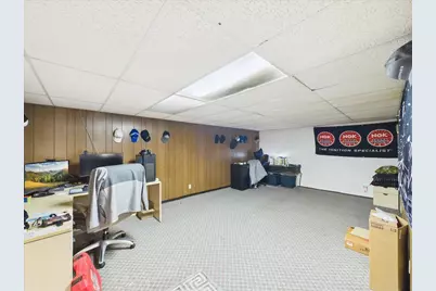 409-411 Glendale Road, Loves Park, IL 61111 - Photo 17