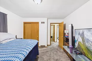 409-411 Glendale Rd, Loves Park, IL 61111 - Photo 13