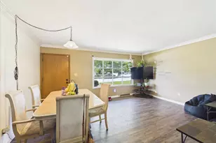 409-411 Glendale Rd, Loves Park, IL 61111 - Photo 25