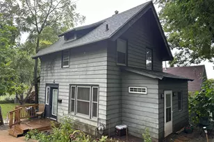 23 Keller St, Savanna, IL 61074 - Photo 1