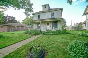 904 N 3rd St, Ashton, IL 61006 - Photo 27