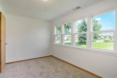 303 Liberty Boulevard, Machesney Park, IL 61115 - Photo 23