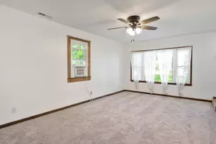 303 Liberty Blvd, Machesney Park, IL 61115 - Photo 9
