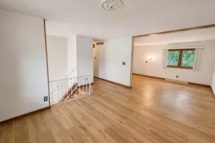 437 E 11th St, Pecatonica, IL 61063 - Photo 11