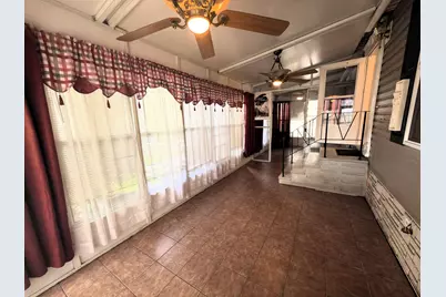 502 Seasons Parkway, Belvidere, IL 61008 - Photo 3
