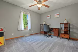 400 W Hilltop Terrace, Stockton, IL 61085 - Photo 21