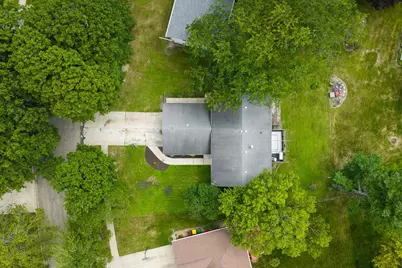 648 Alamo Drive, Freeport, IL 61032 - Photo 29