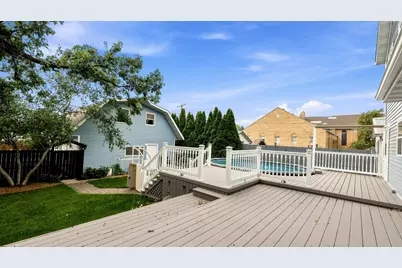 110 W Mason St, Lena, IL 61048 - Photo 39