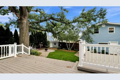 110 W Mason St, Lena, IL 61048 - Photo 41