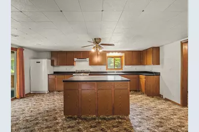 11602 Florence Avenue, Machesney Park, IL 61115 - Photo 9