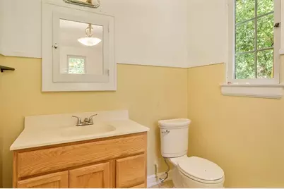 618 S Harvey Avenue, Freeport, IL 61032 - Photo 29