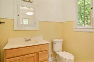 618 S Harvey Ave, Freeport, IL 61032 - Photo 29