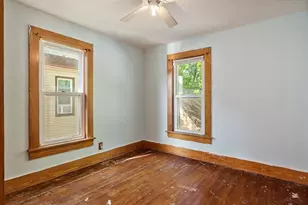 1124 S State Ave, Freeport, IL 61032 - Photo 21
