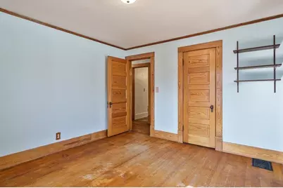 1124 S State Avenue, Freeport, IL 61032 - Photo 27