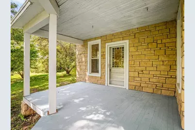 1112 W St James Road, Orangeville, IL 61060 - Photo 3