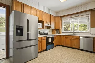 1112 W St James Rd, Orangeville, IL 61060 - Photo 19