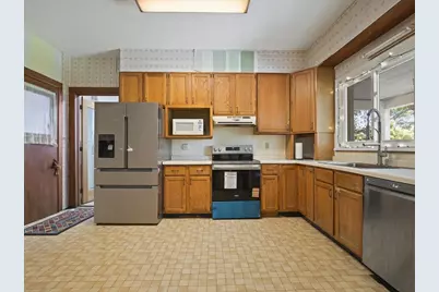 1112 W St James Road, Orangeville, IL 61060 - Photo 15