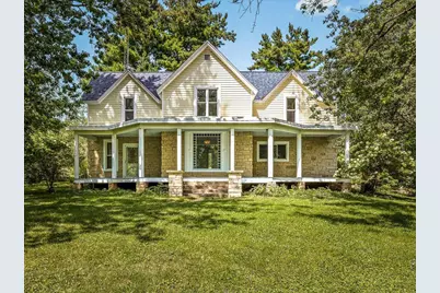 1112 W St James Road, Orangeville, IL 61060 - Photo 1
