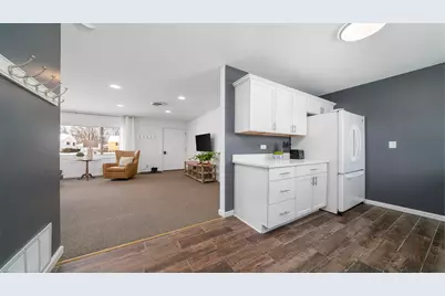 1422 Kingsley Drive, Machesney Park, IL 61115 - Photo 15