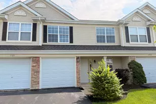 1725 W Chrysler Dr, Belvidere, IL 61008 - Photo 1