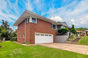 2212 Canary Dr, Rockford, IL 61103 - Photo 5