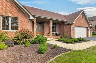 414 Castlewynd Dr, Loves Park, IL 61111 - Photo 3