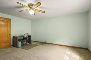 205 St Louis Ave, Rockford, IL 61104 - Photo 27