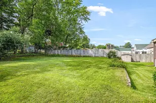 205 St Louis Ave, Rockford, IL 61104 - Photo 35