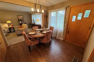 213 E Market St, Shannon, IL 61078 - Photo 15