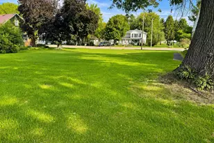 213 E Market St, Shannon, IL 61078 - Photo 7